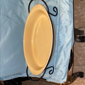 BX45 Signature 2005 Mustard Yellow Elegant Oval Serving Platter with Handles